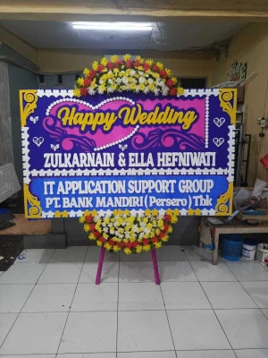 Papan Bunga di Kresek